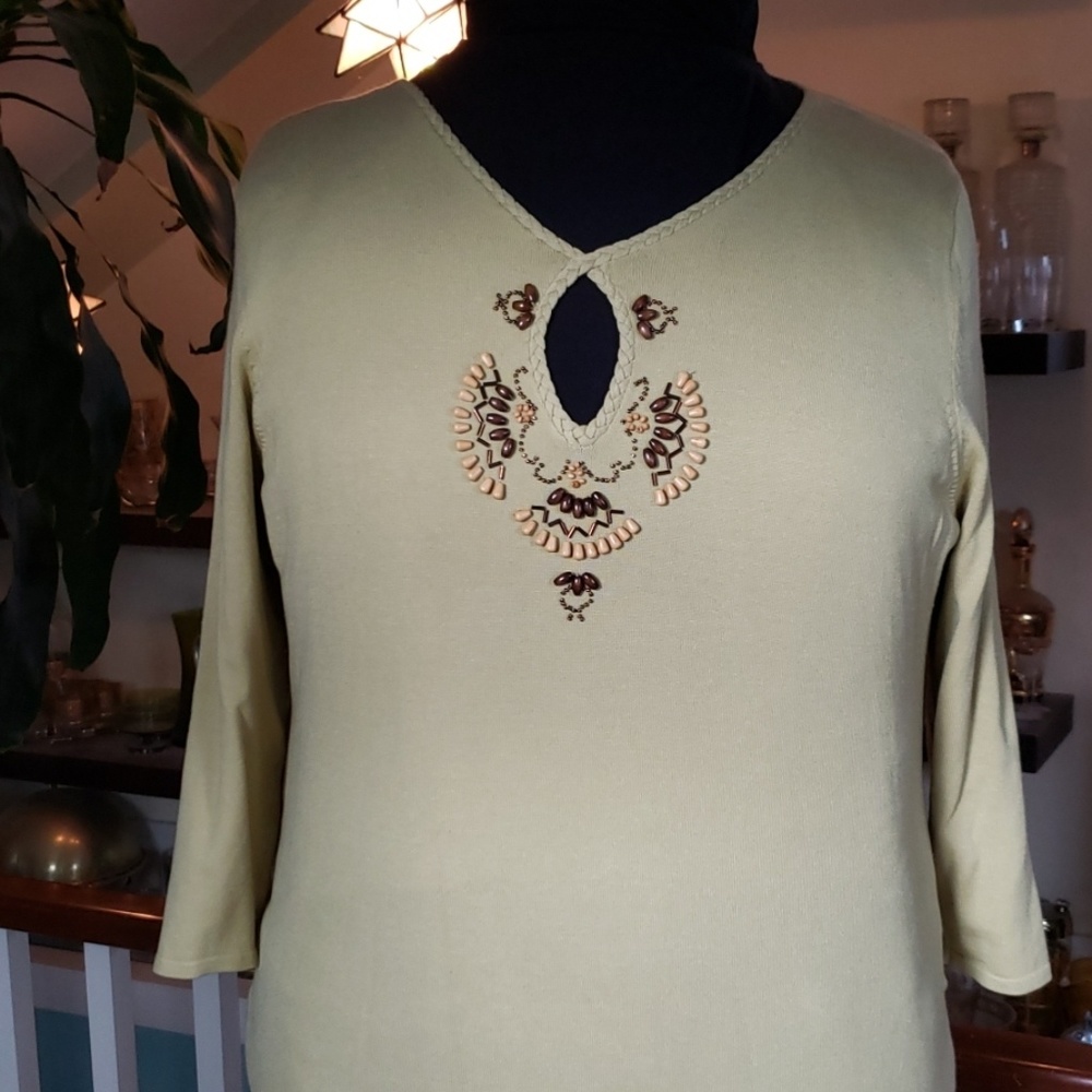 August Silk  Womens Knit Beaded Keyhole Neck Elbow Length Sleeves Top